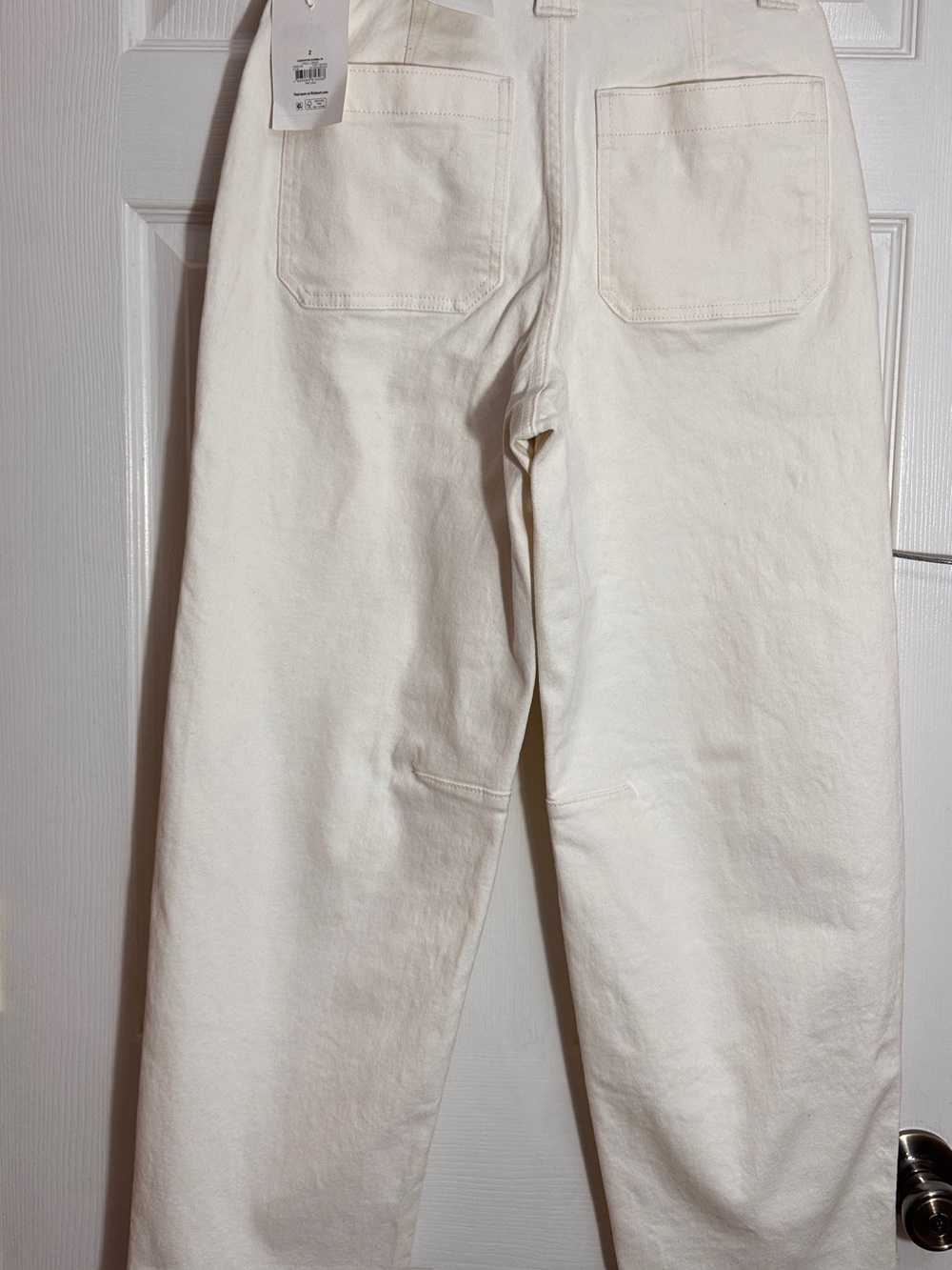 NWT Free Assembly Women's Cropped Carpenter Barrel Jeans Cream Vanilla White - Picture 2 of 6